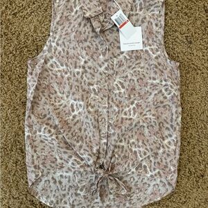 NWT Beachlunchlounge sleeveless button shirt with frontal tie
